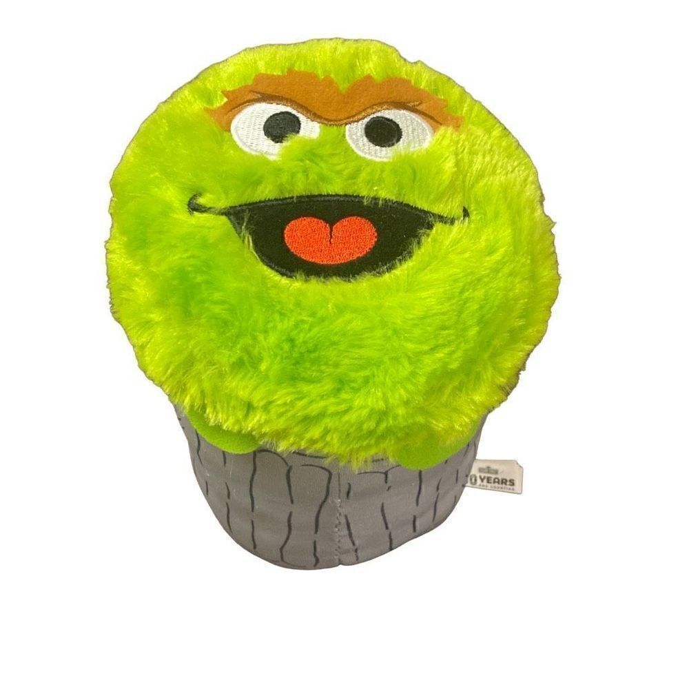 Sesame Street Oscar the Grouch Plush Stuffed Toy